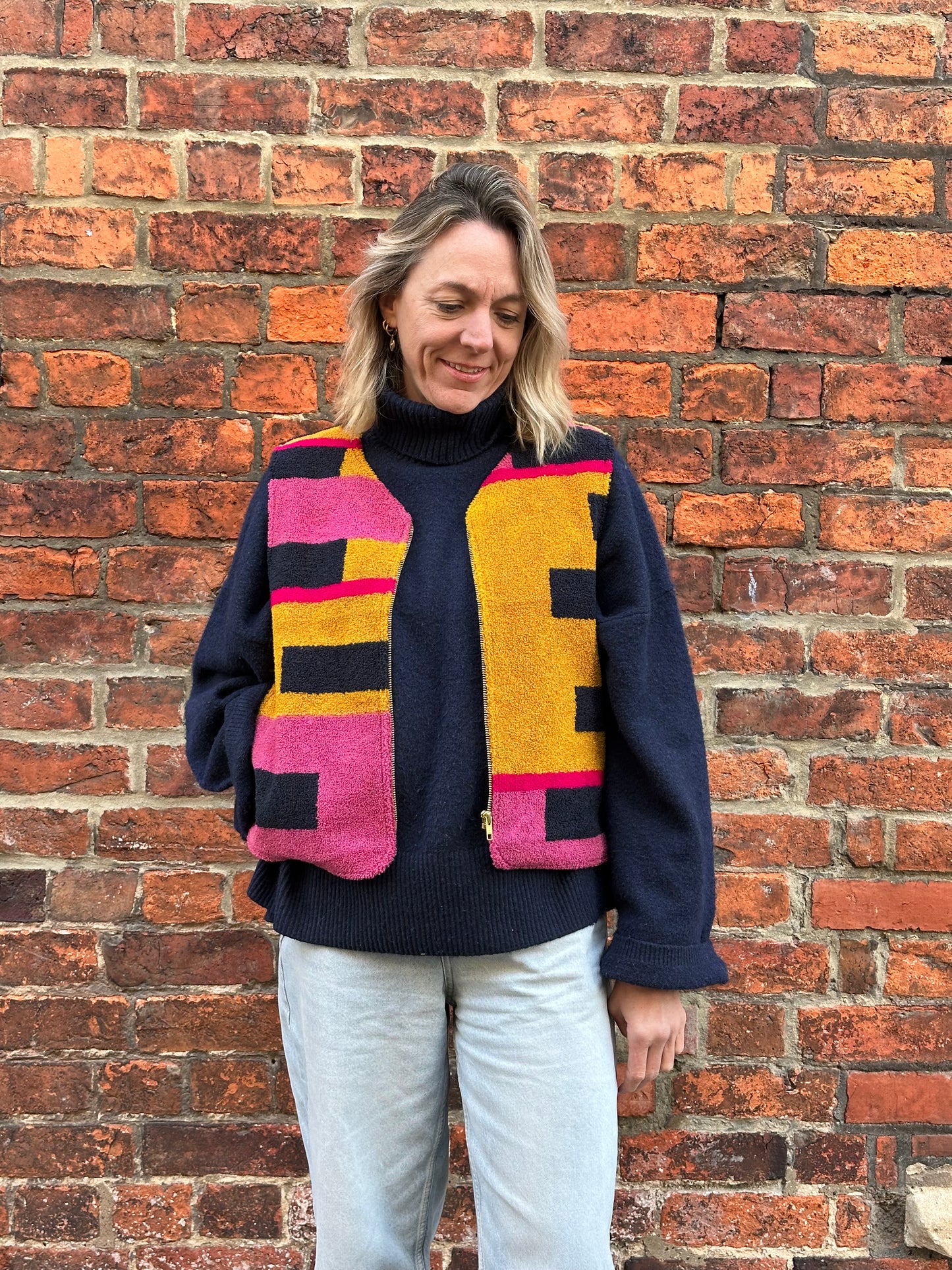 Patty Waistcoat in 'Moody Blues'