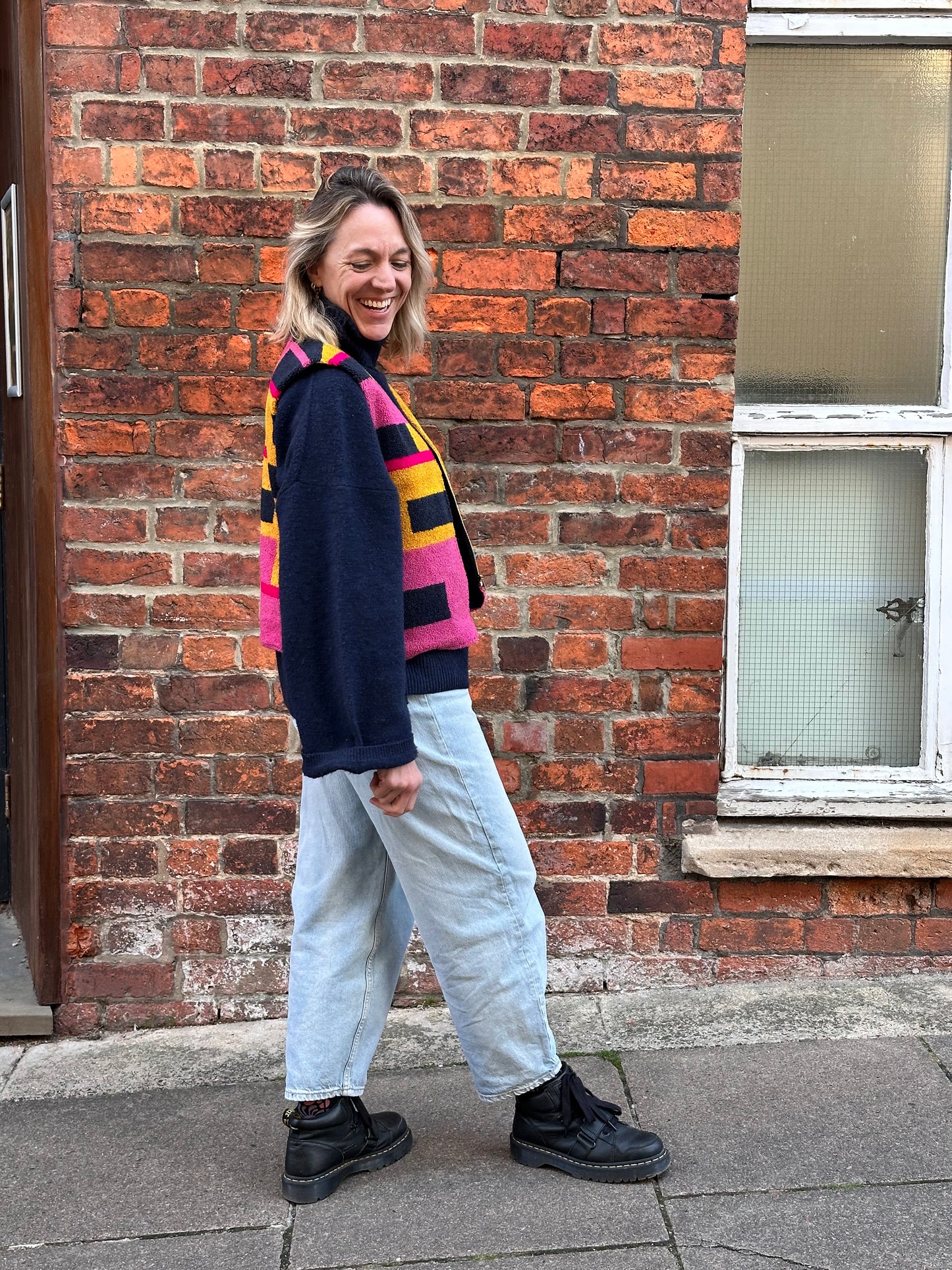 Patty Waistcoat in 'Moody Blues'