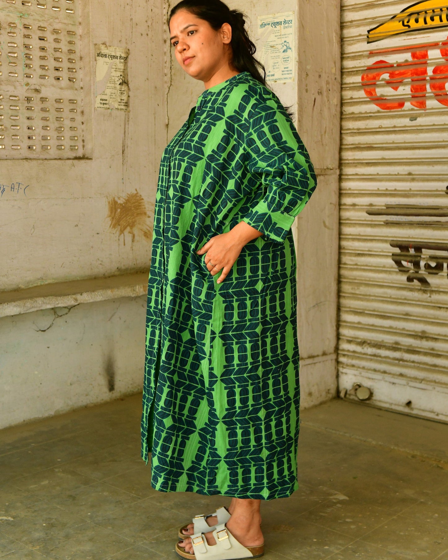 Beachy Tunic in 'Green Flamingo Splits'