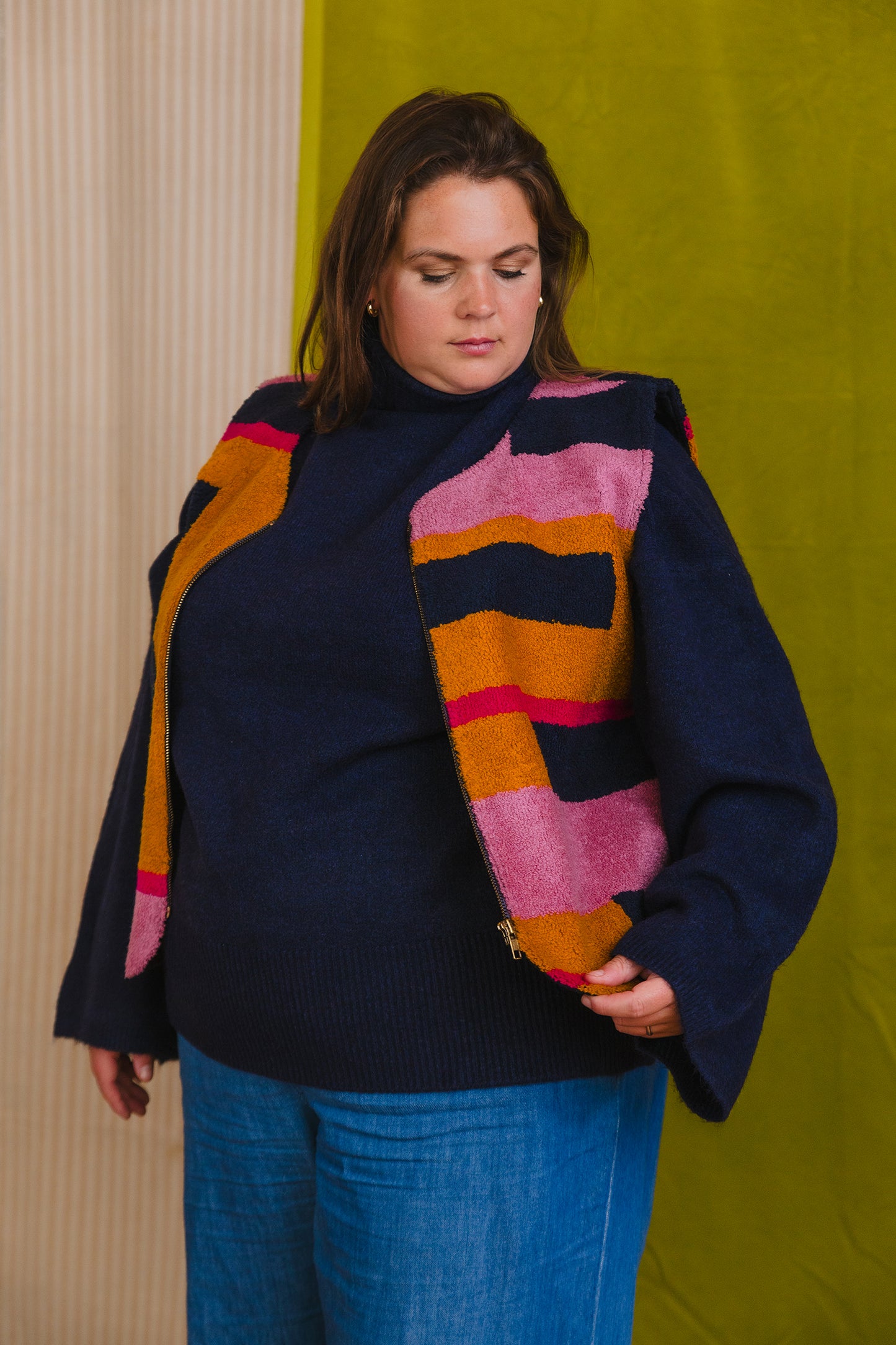 Patty Waistcoat in 'Moody Blues'