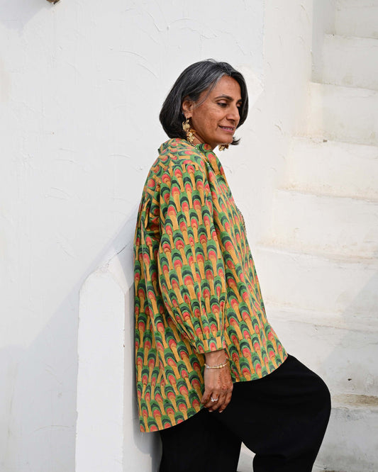 Rita Blouse in 'Peacock Fan'