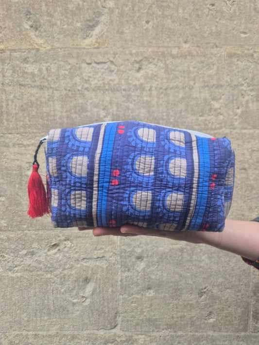 Quilted Make-up Bag 'Red Bead'