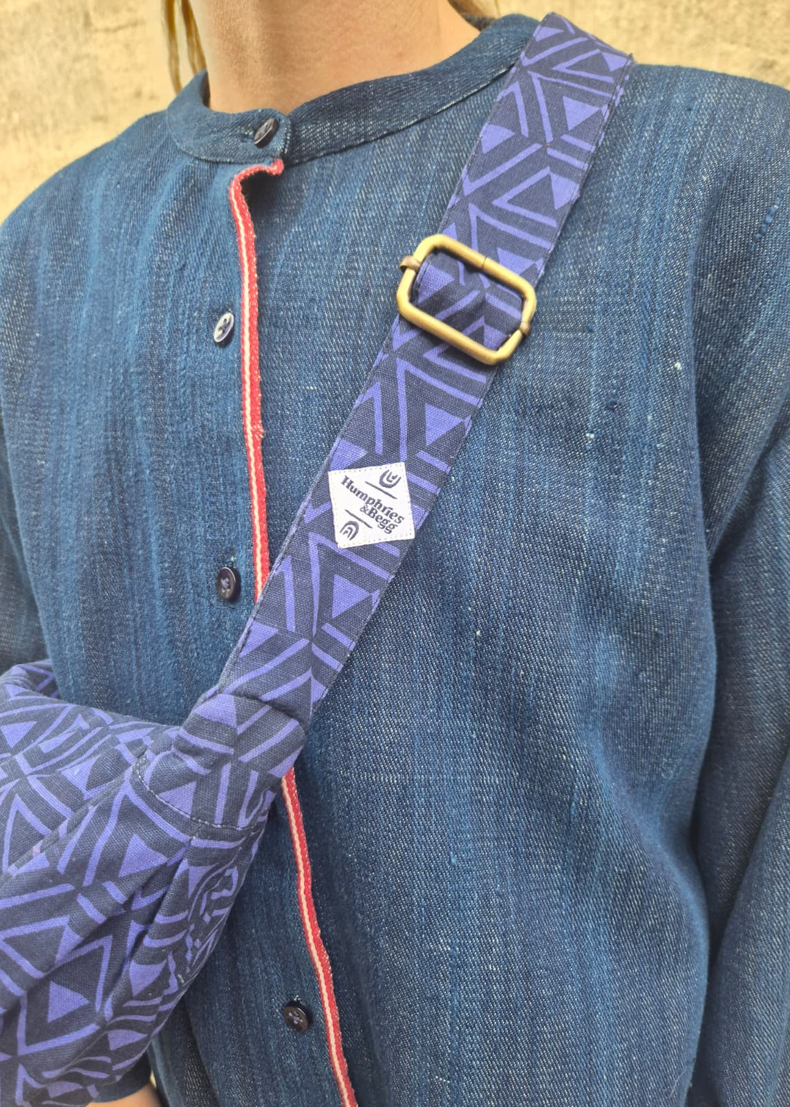 Cross Body Bag in Purple Honeycomb