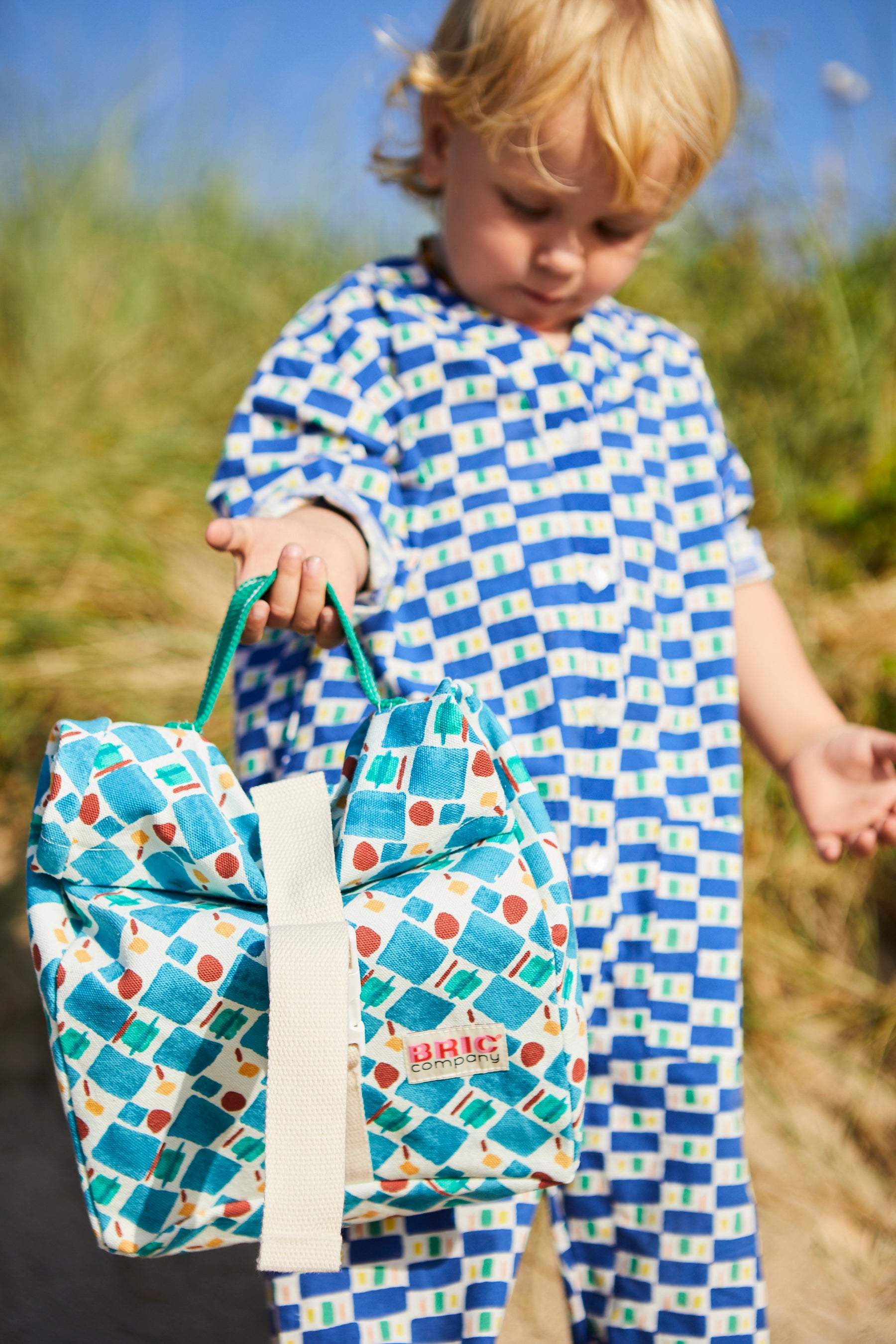 Kids Lunch bag in Checkers and Deckers print Bric Collab-Humphries and Begg