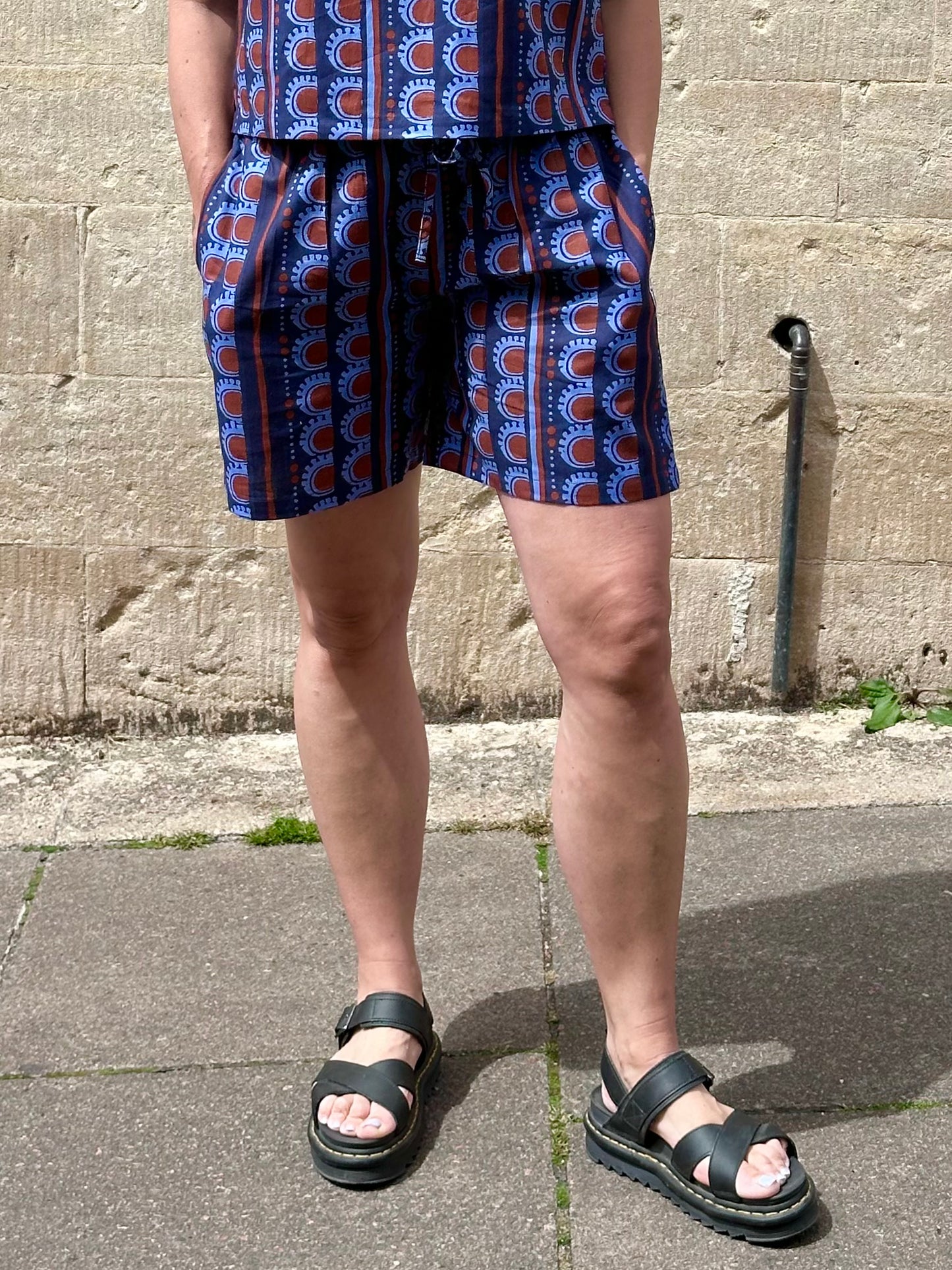 Cindy Shorts 'Burgundy Bead'