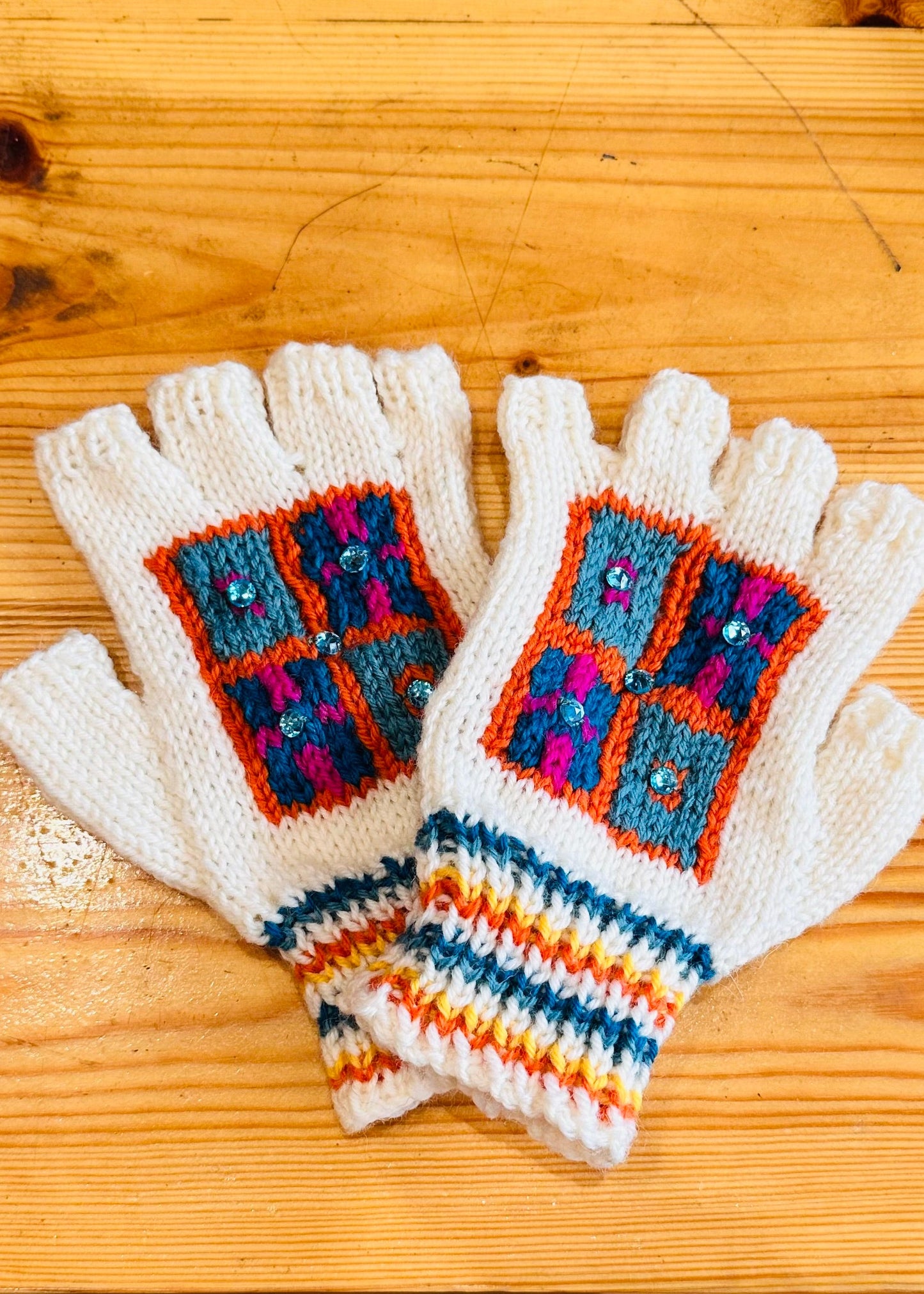 Wool Fingerless Gloves: 'White Chess Set'