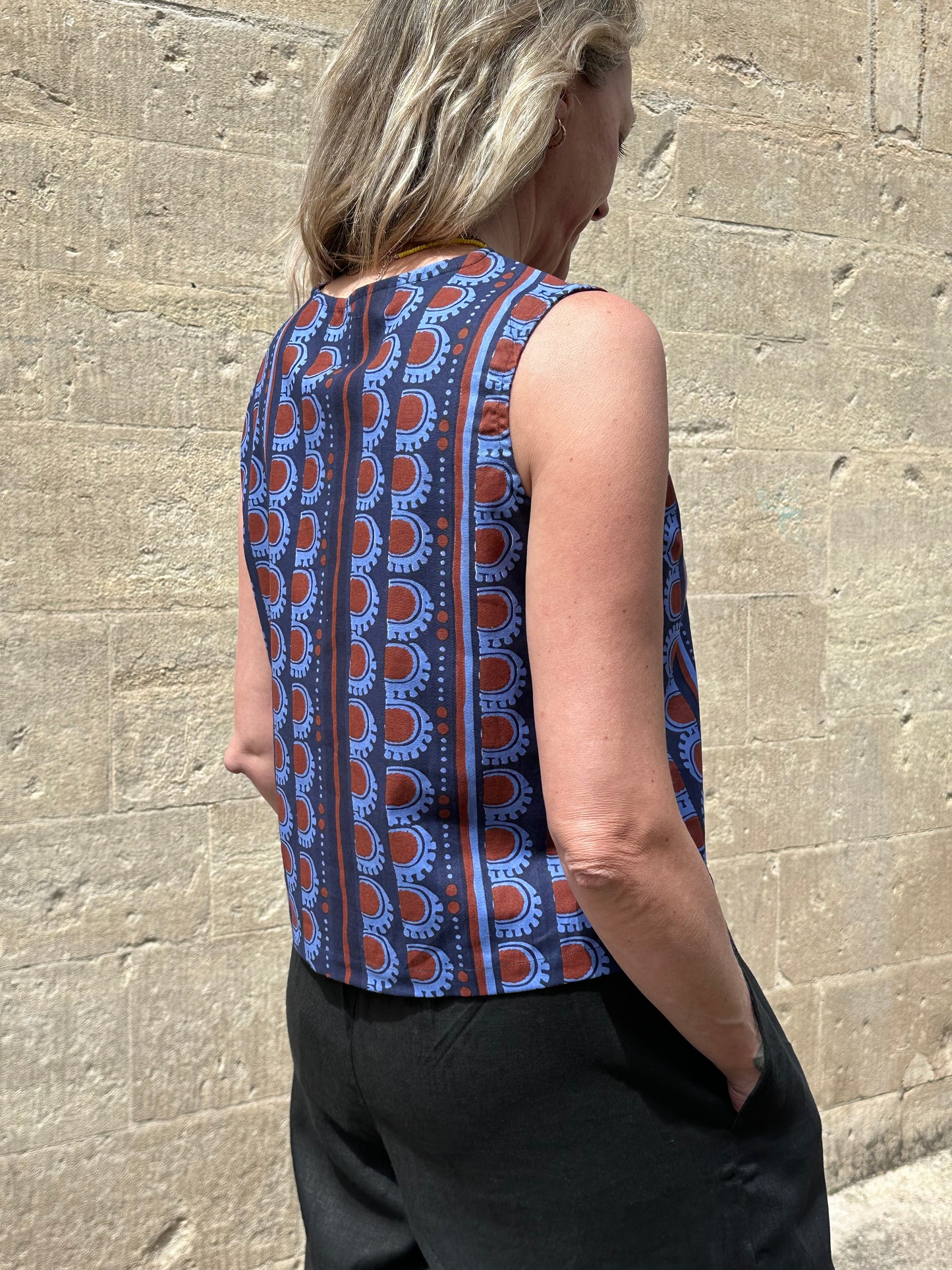 Bex Vest 'Burgundy Bead'