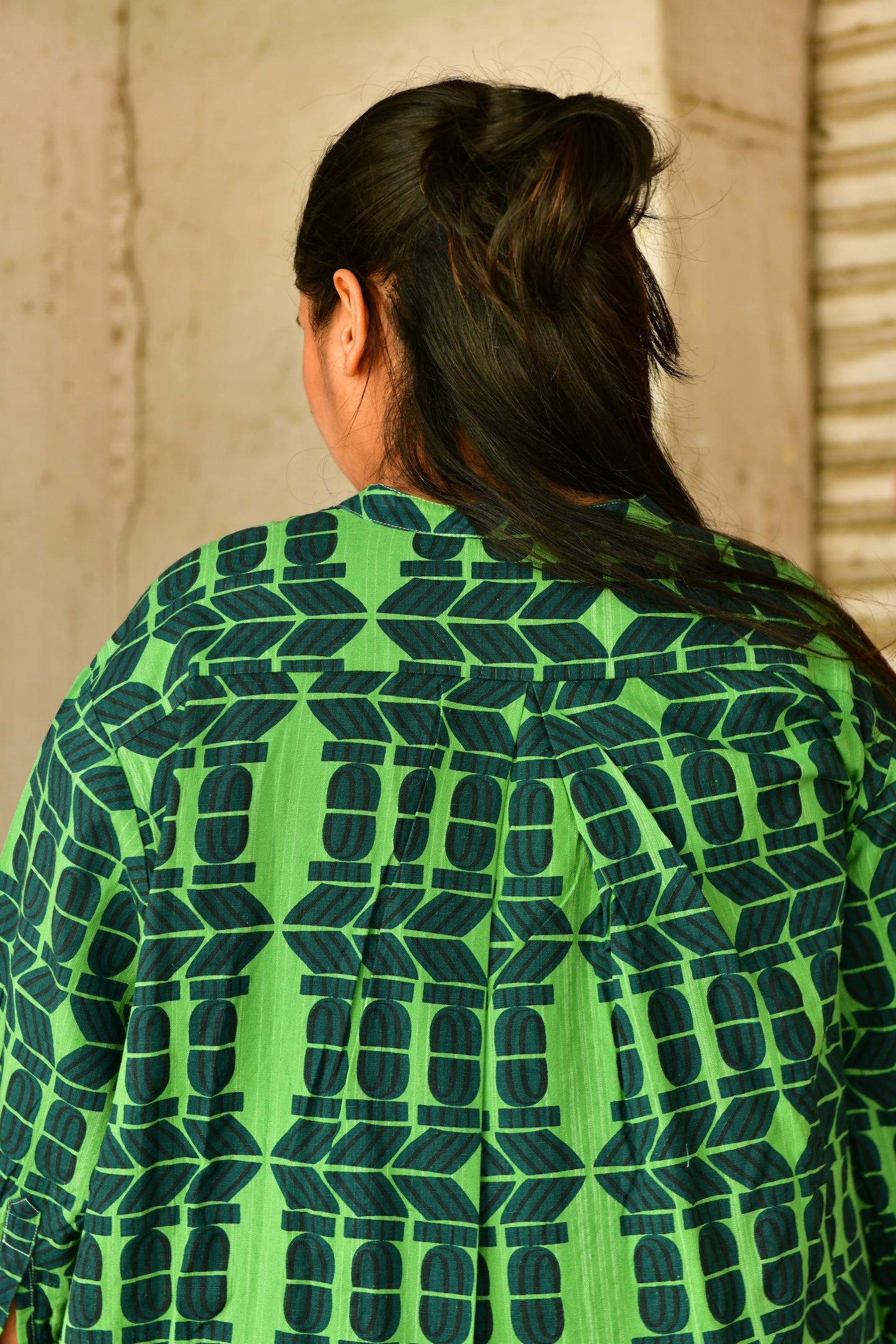 Beachy Tunic in 'Green Flamingo Splits'
