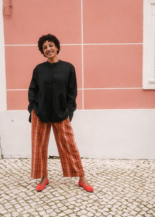 Betty Blouse in 'Black'