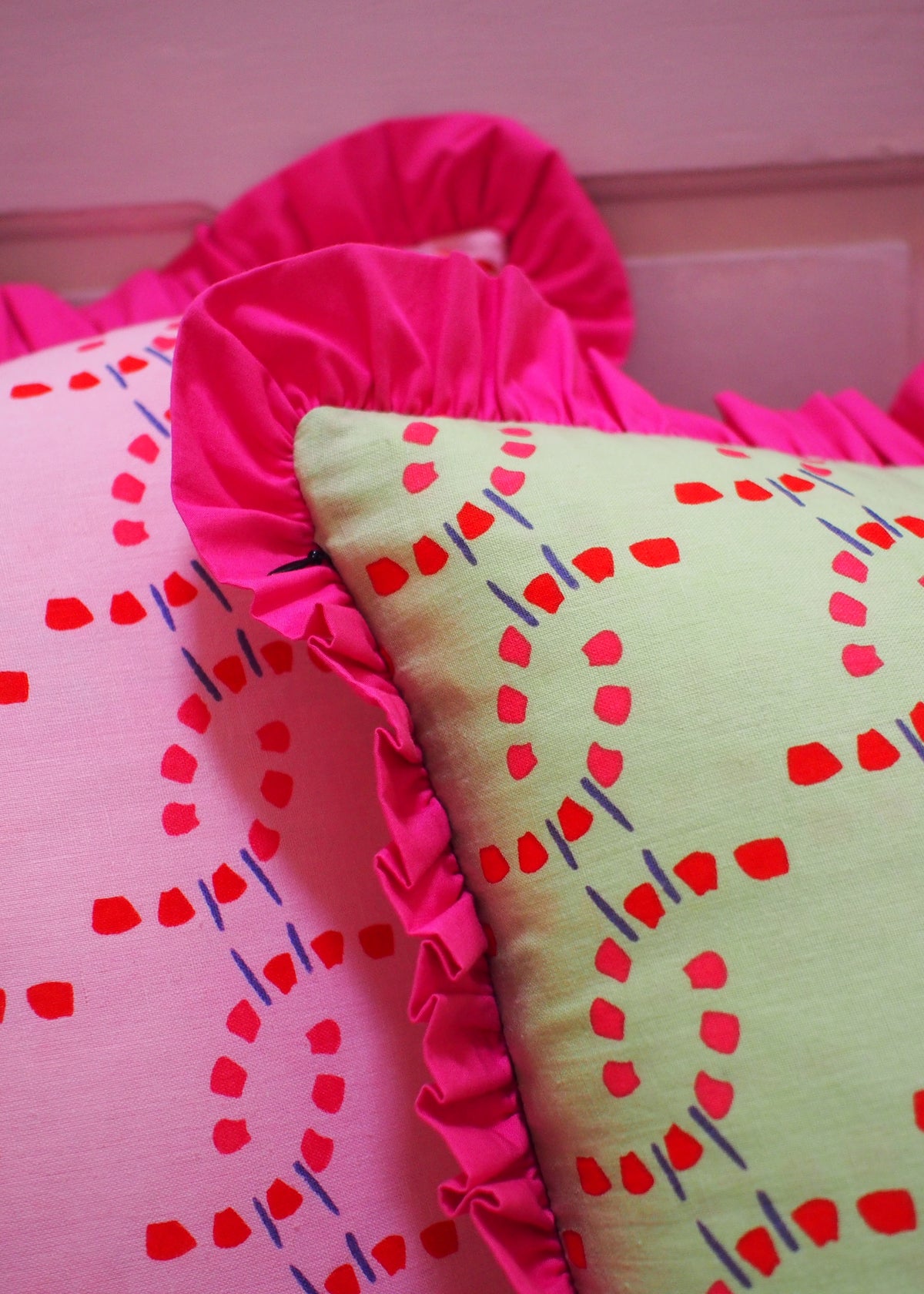 Reversible Cushion Cover 45cm x 45cm 'Green & Pink Chain Stitch'