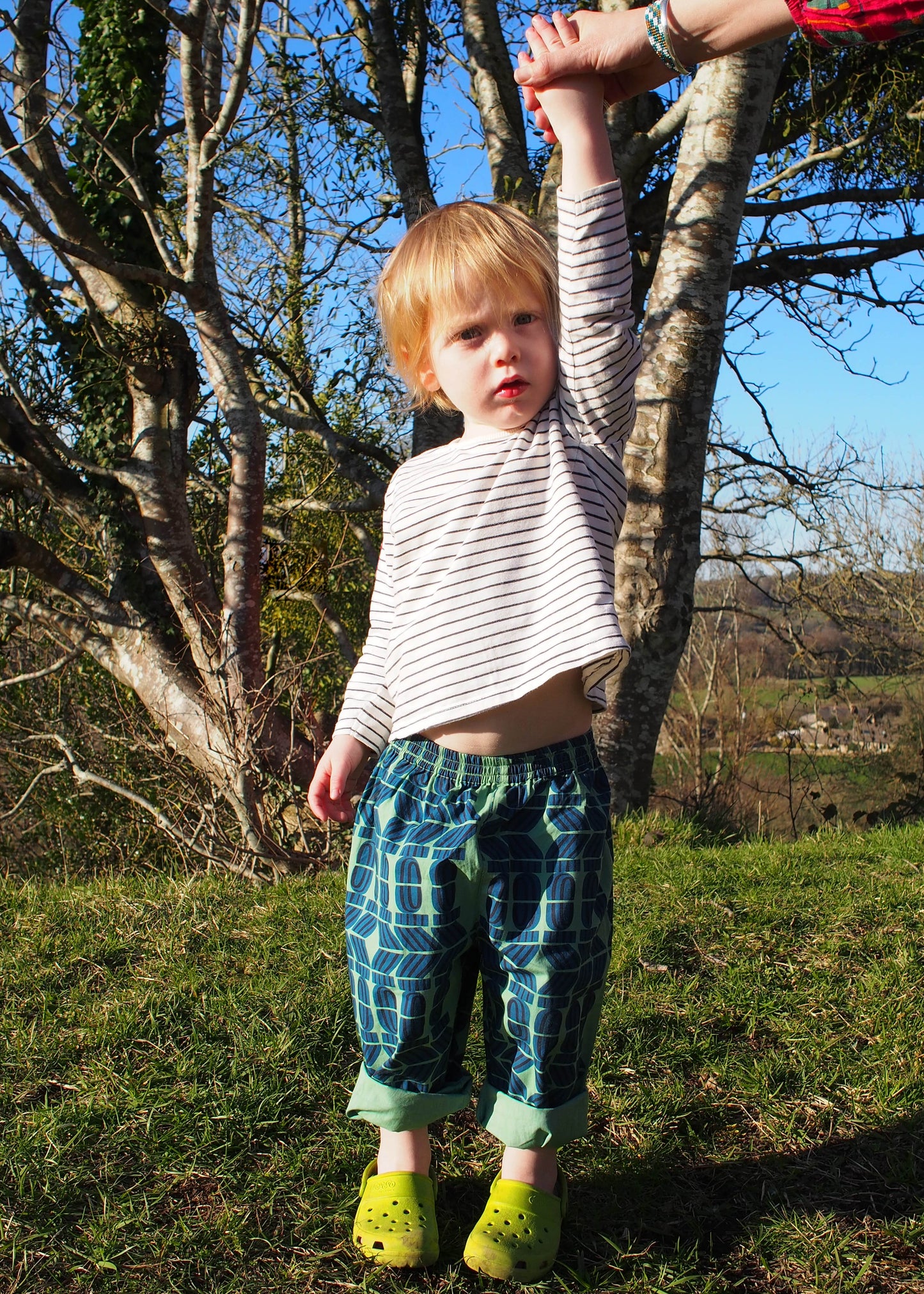 Kid's Trousers in 'Green Flamingo Splits'