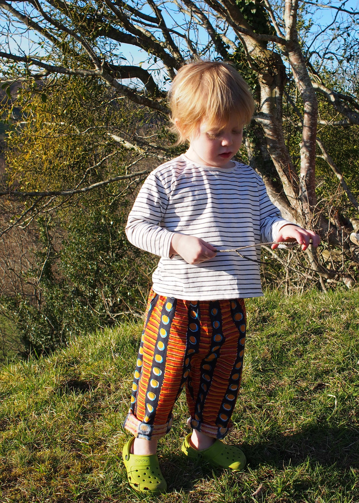 Kid's Trousers in 'Oranges on Blue'