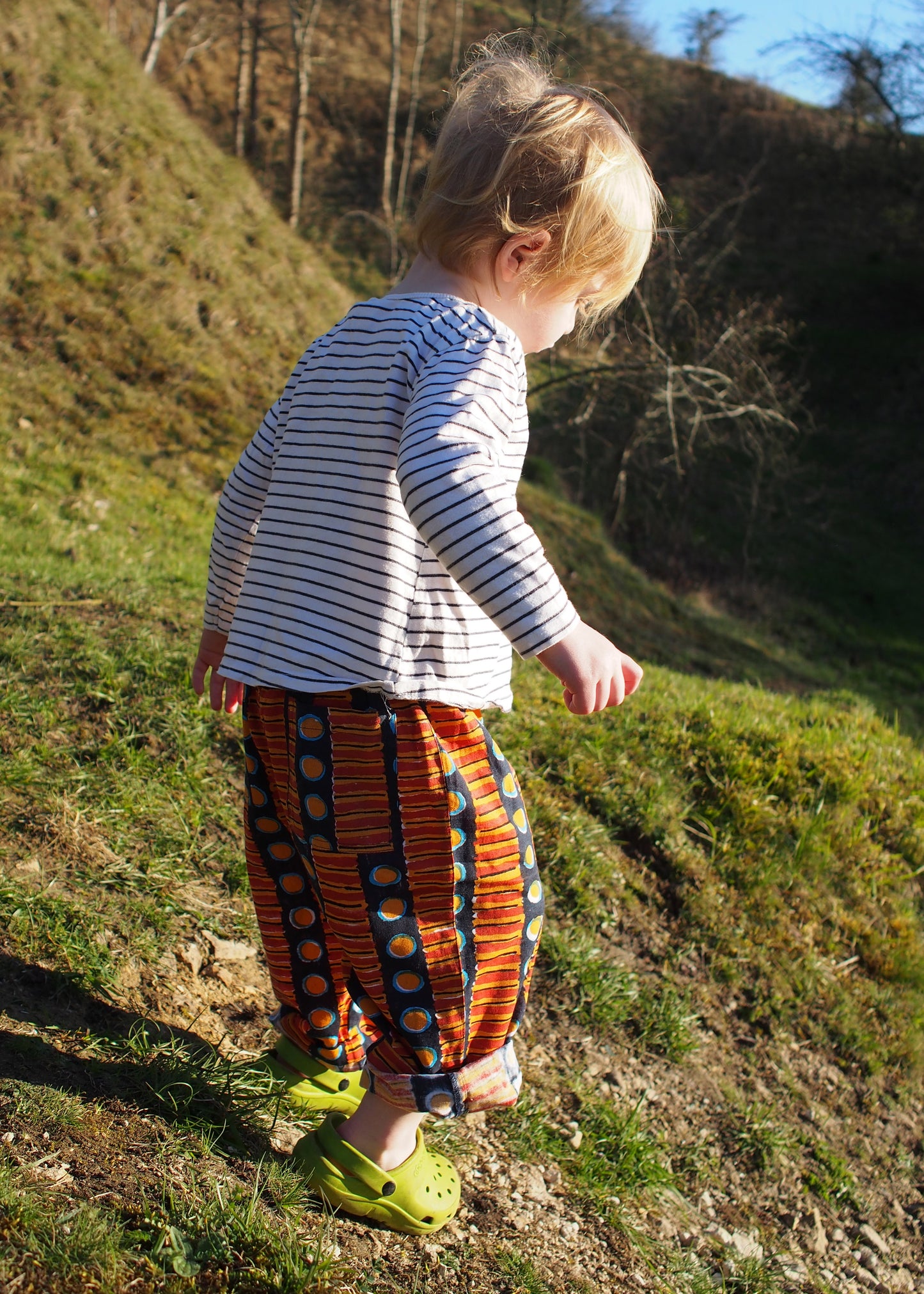 Kid's Trousers in 'Oranges on Blue'