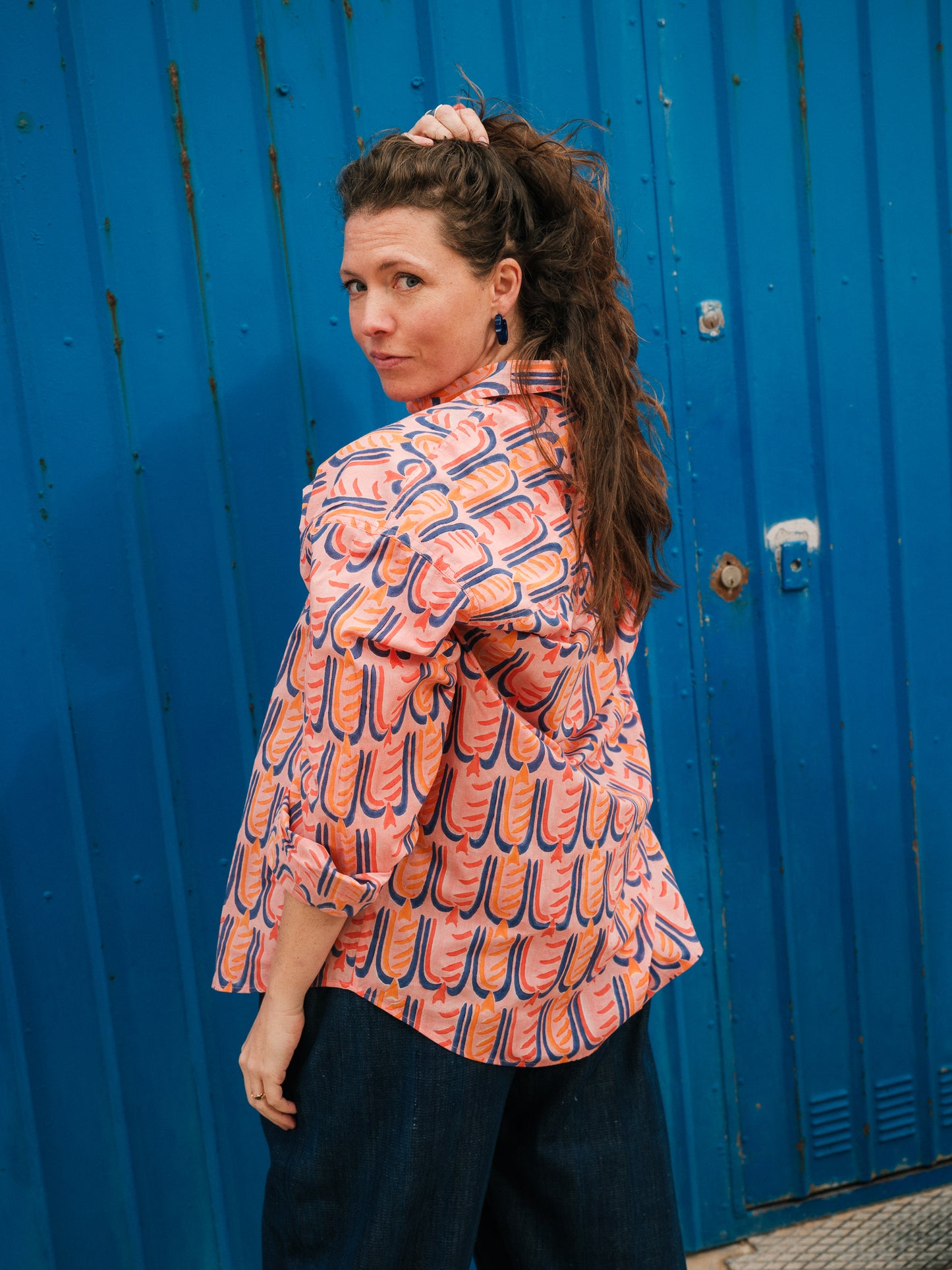 Kit Shirt in 'Peachy Beak'
