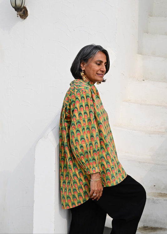 Rita Blouse in 'Peacock Fan'