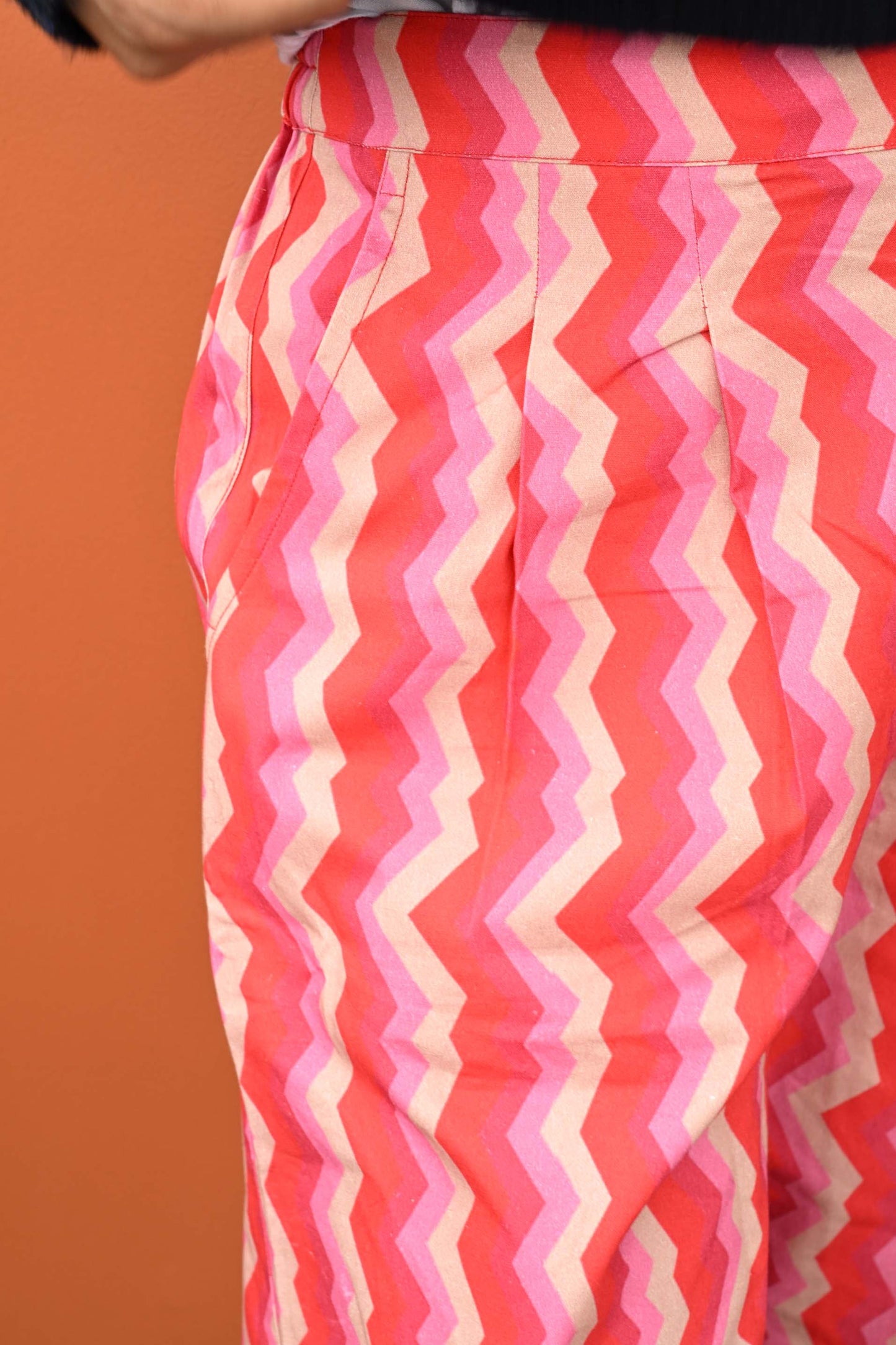 Penny Pants in 'Pink Spark'
