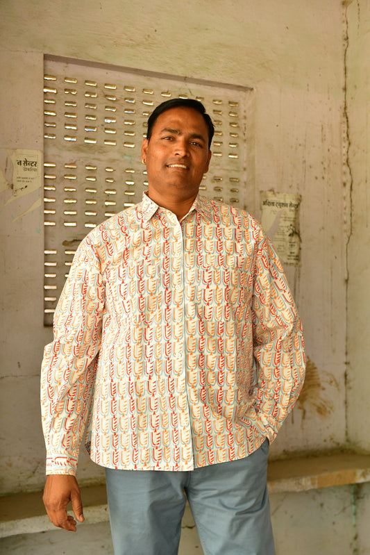 Robbie Shirt in 'Beaky on White'