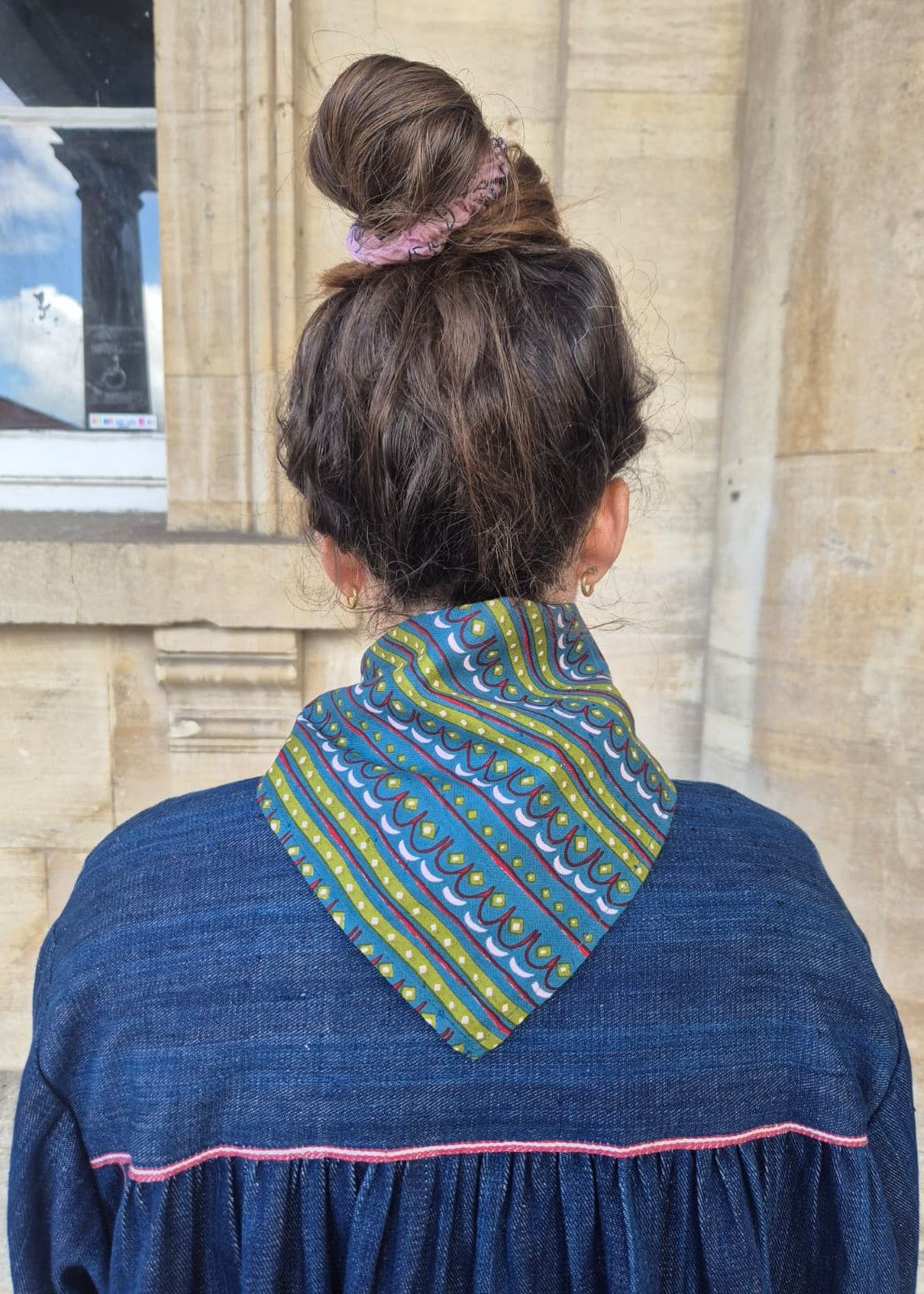 Neck Scarves