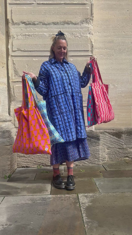 Giant Tote Bag in 'Light Blue Jump'