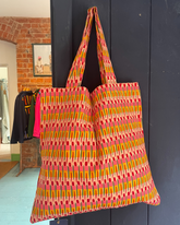 Giant Tote Bag in 'Dawn Dancer'