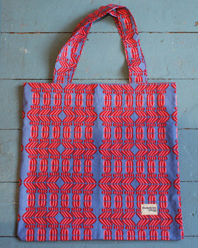 Giant Tote Bag in 'Flamingo Splits on Blue'