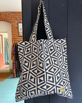 Giant Tote Bag in 'Navy Honeycomb'